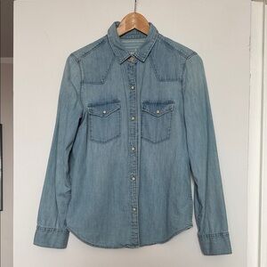 GAP Blue Button Down Shirt